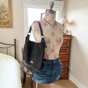 black shoulder‎ bag  tommy hilfiger black monogram shoulder bag